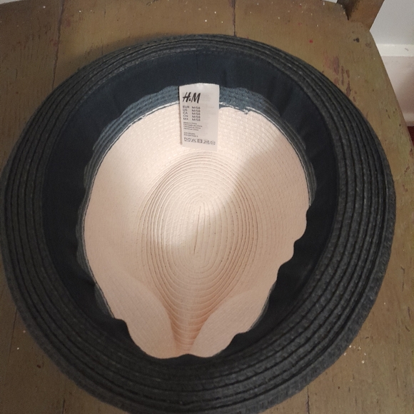 H&M unisex tricolor straw fedora hat, size 56/medium - Picture 8 of 9